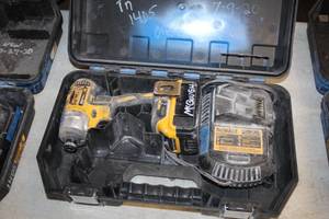 lot 258 image: DeWalt 14 (6mm) 20V 5Ah Impact Driver DCF887 with Battery, DeWalt DCB101 12V20V Max Lithium Ion Charger, Case