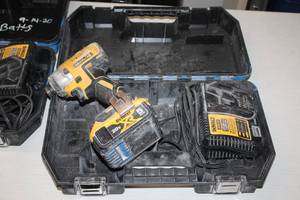 lot 260 image: DeWalt 14 (6mm) 20V 5Ah Impact Driver DCF887 with Battery, DeWalt DCB115 12V20V Max Lithium Ion Charger, Case