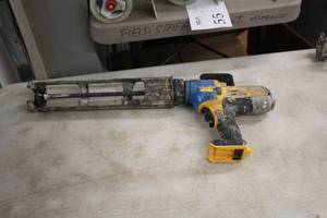 lot 263 image: DeWalt 20V Adhesive Gun DCE570