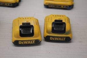 lot 316 image: Lot of (2) DeWalt 12V 2Ah Batteries