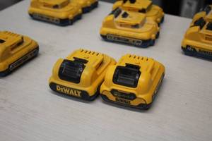 lot 320 image: Lot of (2) DeWalt 12V 2Ah Batteries