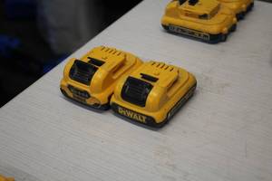 lot 321 image: Lot of (2) DeWalt 12V 2Ah Batteries