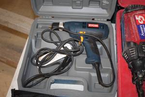 lot 354 image: Ryobi 38 (10mm) Drill D41 with Case