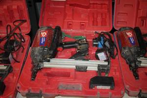 lot 356 image: Powers Trak-It C5 6VDC Ni-Mh Nailer with (2) Batteries, Charger, Case