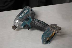 lot 434 image: Makita 18V Impact Driver XDT13