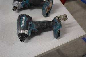 lot 436 image: Makita 18V Impact Driver XDT13