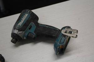 lot 444 image: Makita XDT13 18V Impact Driver