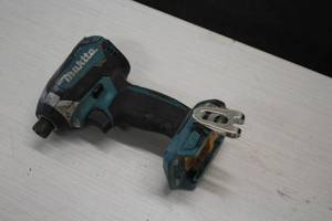 lot 449 image: Makita XDT13 18V Impact Driver