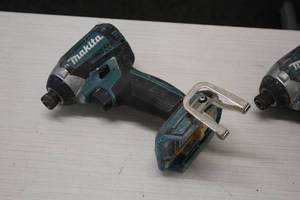 lot 463 image: Makita 18V Impact Driver XDT14