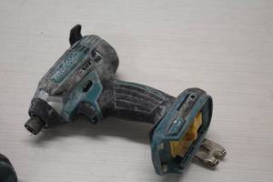 lot 474 image: Makita 18V Impact Driver XDT11