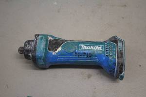 lot 489 image: Makita 18V Drywall Router  Cut-Out Tool XOC01