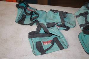 lot 731 image: Lot of (3) Makita 11 Tool Bags