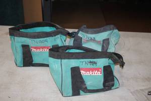 lot 732 image: Lot of (3) Makita 11 Tool Bags