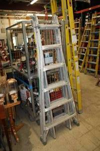 lot 12 image: Keller 300-lbs Aluminum 12 Step25 ExtensionScaffold Combination Ladder KMT-26