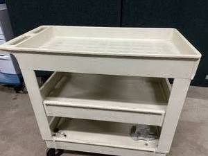 lot 12 image: Rubbermaid Commercial Products RCP 4500 16 x 30 2-Shelf Service Cart - Max Weight Capacity 500 lbs. - In Good Condition