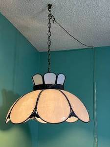 lot 52 image: Vintage Stained Glass Hanging Lamp