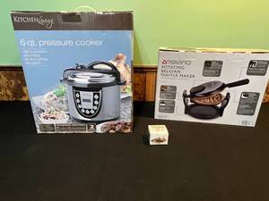 lot 70 image: 6 qt. Pressure Cooker, Kitchen Grinder and Belgian Waffle Maker