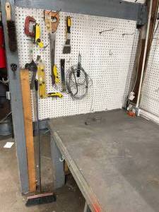 lot 113 image: Assorted Hand Tools and Workbench Set