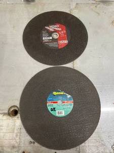 lot 138 image: Lot of 2 Metal Cutting Discs - Hobo 16 and Gemini 16