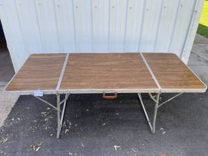 lot 184 image: Folding Table with Handle - 28x72x30