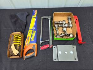 lot 129 image: Mixed Lot of Hand Tools and Hardware Items