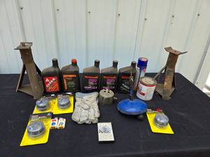 lot 133 image: Lot of Automotive Fluids, Jack Stands, and Accessories