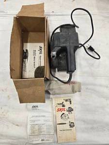 lot 151 image: SKIL 7313 Belt Sander with 34 HP Motor