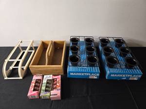 lot 217 image: Assorted Kitchen and Home Accessories Lot