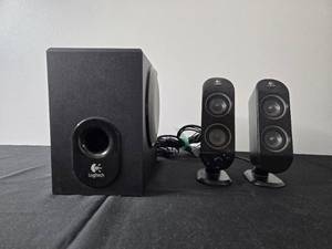 lot 225 image: Logitech X-230 Speaker System with Subwoofer