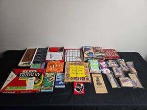 lot 245 image: Lot of Various Board Games, Card Games, and Puzzles