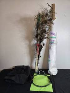 lot 263 image: Lot of Home Decor, Exercise Equipment, and Carry Bag