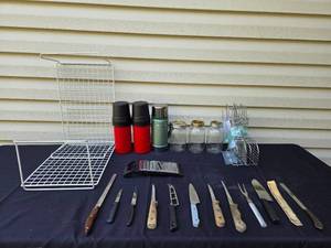 lot 329 image: Kitchen Lot with Thermos, Knives, Jars, and Wire Racks