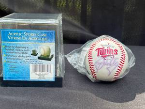 lot 305 image: Minnesota Twins Autographed (Roy Smalley III) Baseball with Acrylic Sports Case - no COA