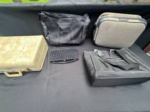 lot 312 image: Assorted Bags and Suitcases Lot