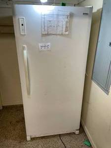 lot 360 image: Kenmore Upright Freezer