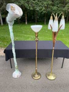 lot 444 image: Lot of 3 Floor Lamps - Brass, Modern, and Wrapped