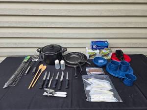 lot 433 image: Mixed Lot of Kitchen and Camping Supplies