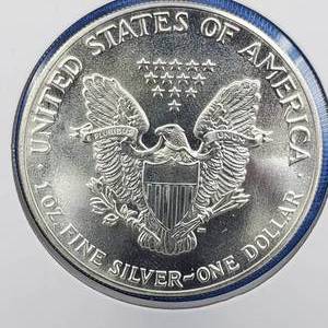 lot 61 image: 1987 American Silver Eagle