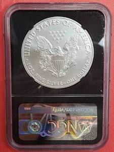 lot 118 image: 2021 American Silver Eagle from San Francisco Mint, Certified NGC MS70