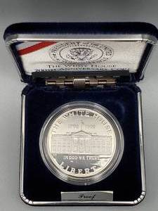 lot 165 image: 1792-1992 White House 200th Anniversary Silver Dollar--90% Silver, Orig. Pkg.