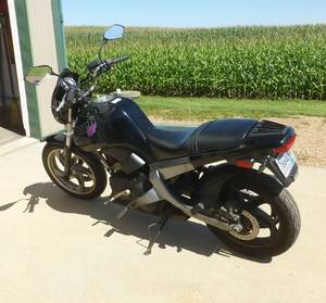 lot 1 image: 2002 Buell Blast motorcycle - 6,811 miles