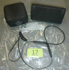 lot 17 image: Beats earbuds and 2 small bluetooth speakers