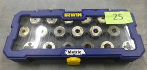 lot 25 image: Box of Irwin metric threading dies