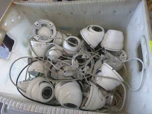 lot 190 image: Approx 20 commercial cameras