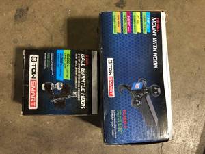 lot 20 image: Lot of Assorted Ball Mount and Hook Various Models and Conditions   Customer Returns See Pictures