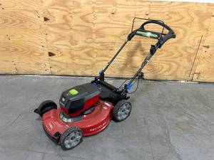 lot 122 image: TORO 60V Max 22 in. (56cm) Recycler wPersonal Pace & SmartStow Lawn Mower (Tool Only)