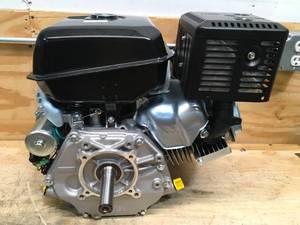 lot 12 image: Kohler Command PRO Horizontal OHV Engine with ElectricRecoil Start, 3750 RPM, 429cc (Retail $1199.99)
