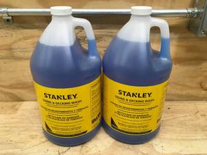 lot 119 image: Lof of 2 - Stanley Siding & Decking Wash 1 Gallon Jugs
