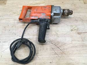 lot 153 image: Mastercraft 12 6.0 amps drill Model # MC 1540