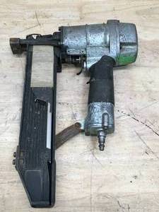 lot 157 image: Used Staple Gun